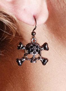 Cool Rhinestone Skull Earring