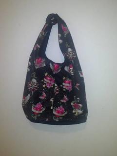 Hearts,Skulls and Swords Print Tie Handbag